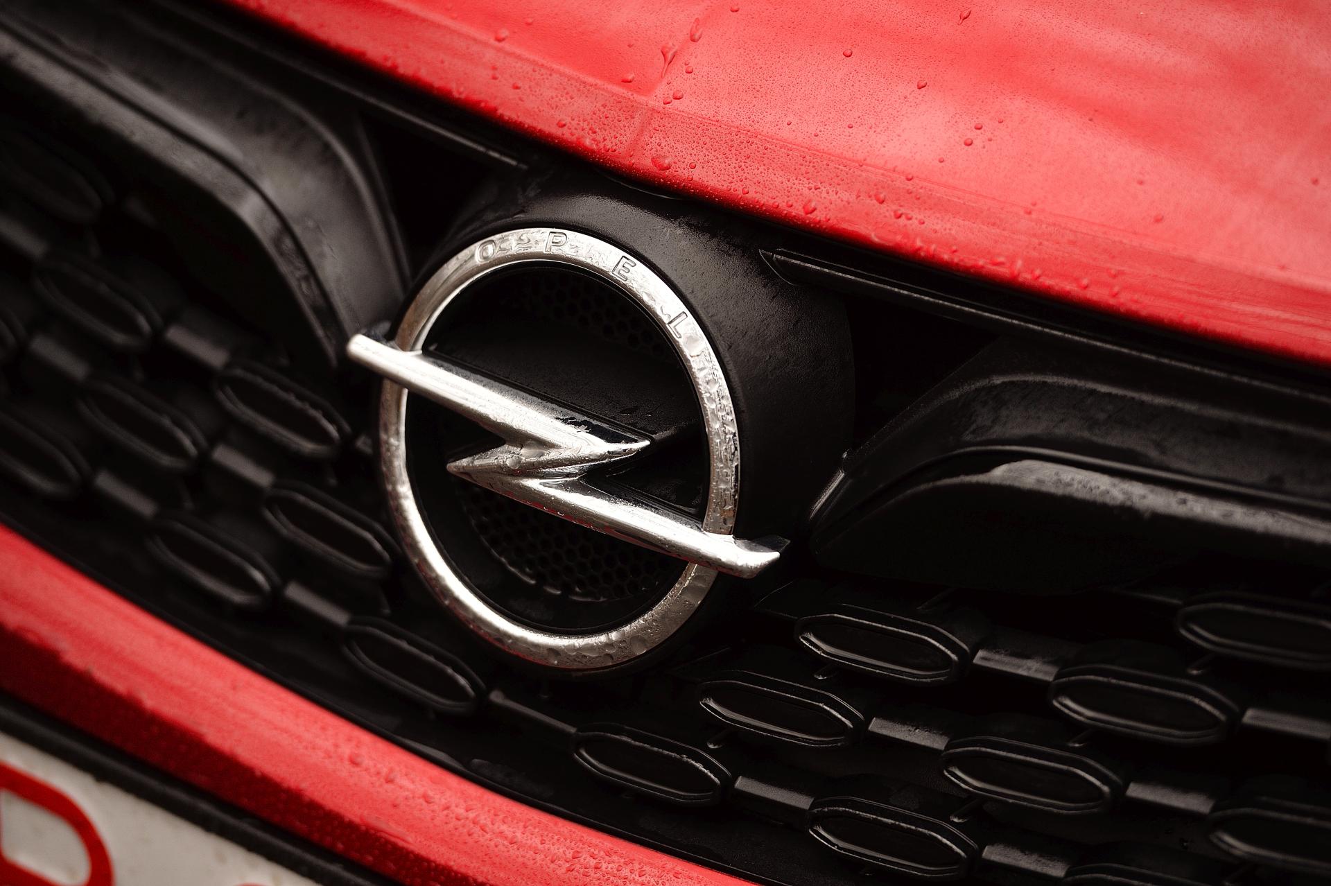 Opel Astra K 1.5 TD logo